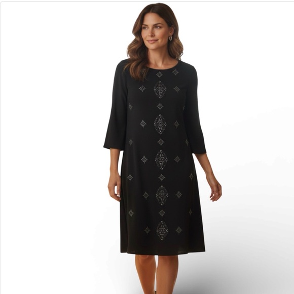 White House Black Market Dresses & Skirts - White House Black Market Embellished Black Shift Dress Sequins Sz  S EUC Classic